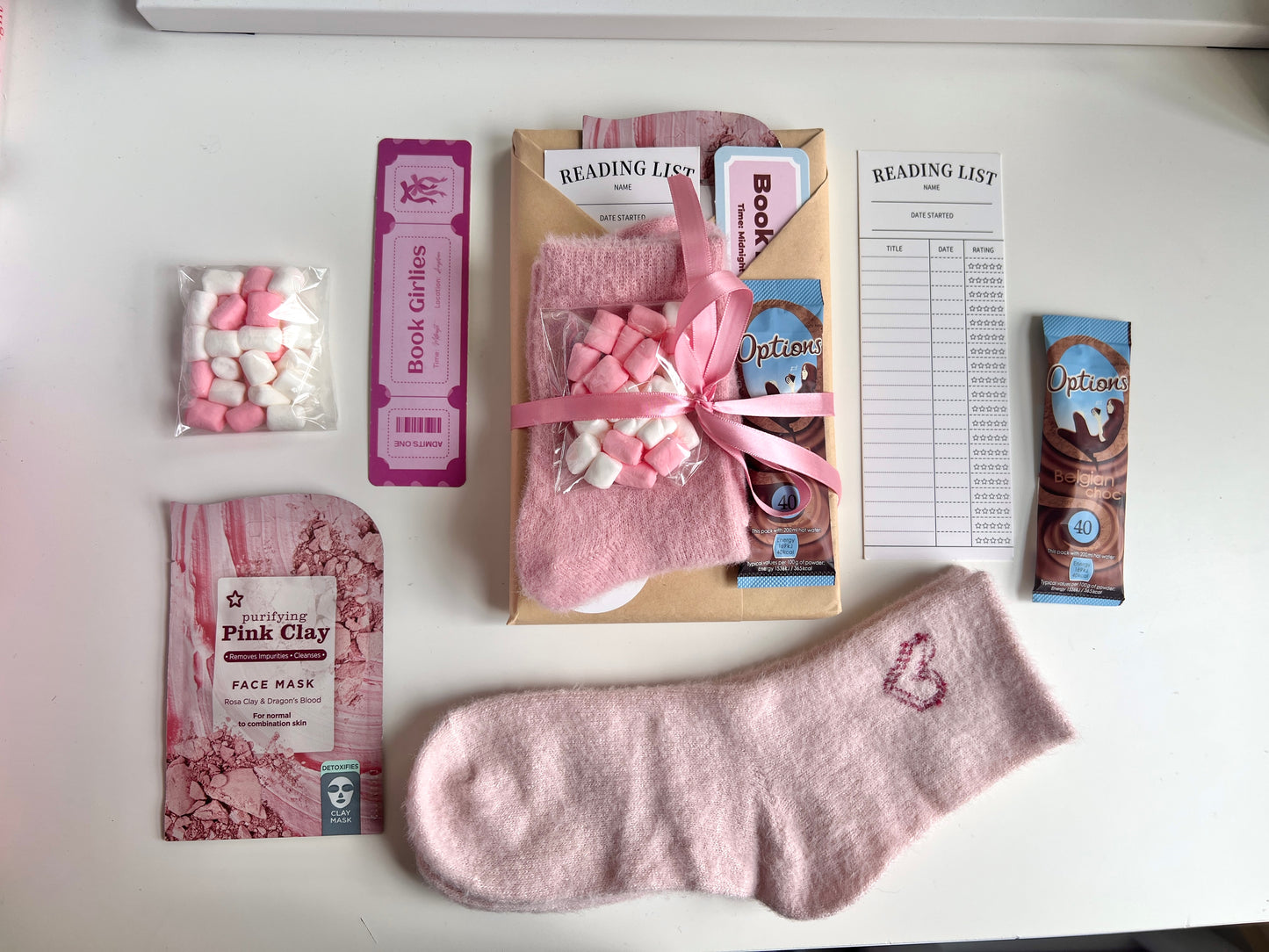 Cosy Date with a Book💆🏽♀️🎀✨