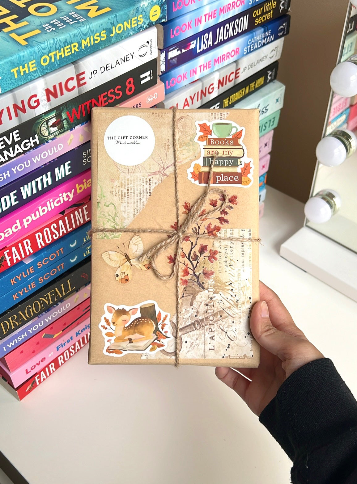 Autumn Blind Date with a Book📚🍁🍂✨