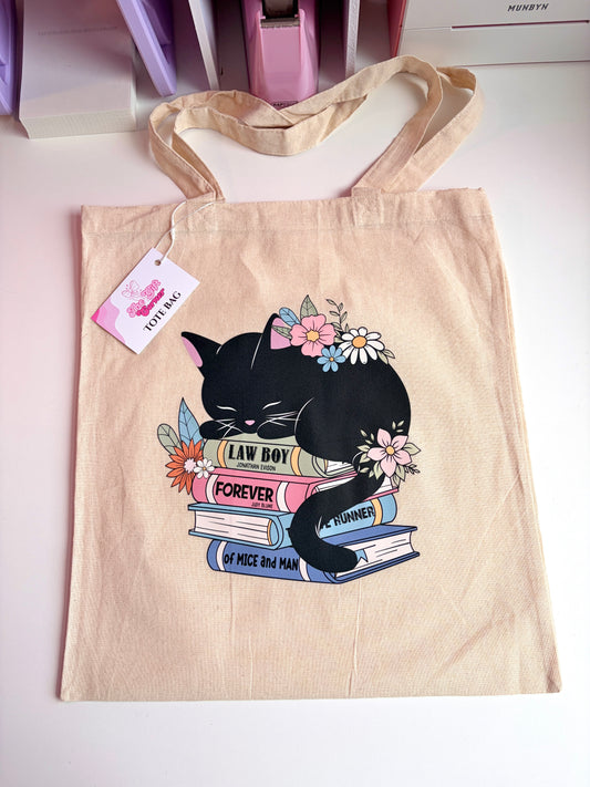 Cat & books