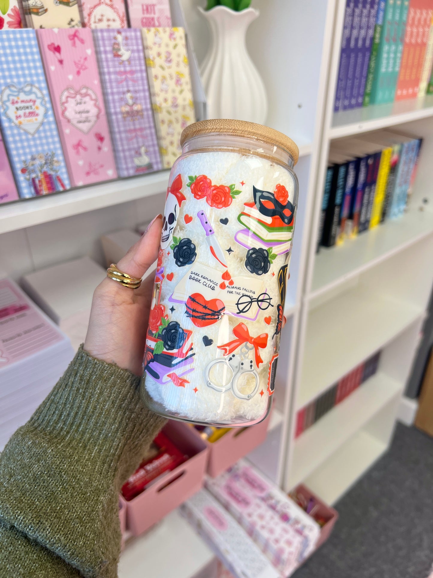 Dark romance cup
