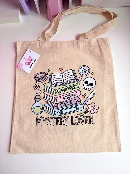 Mystery lover