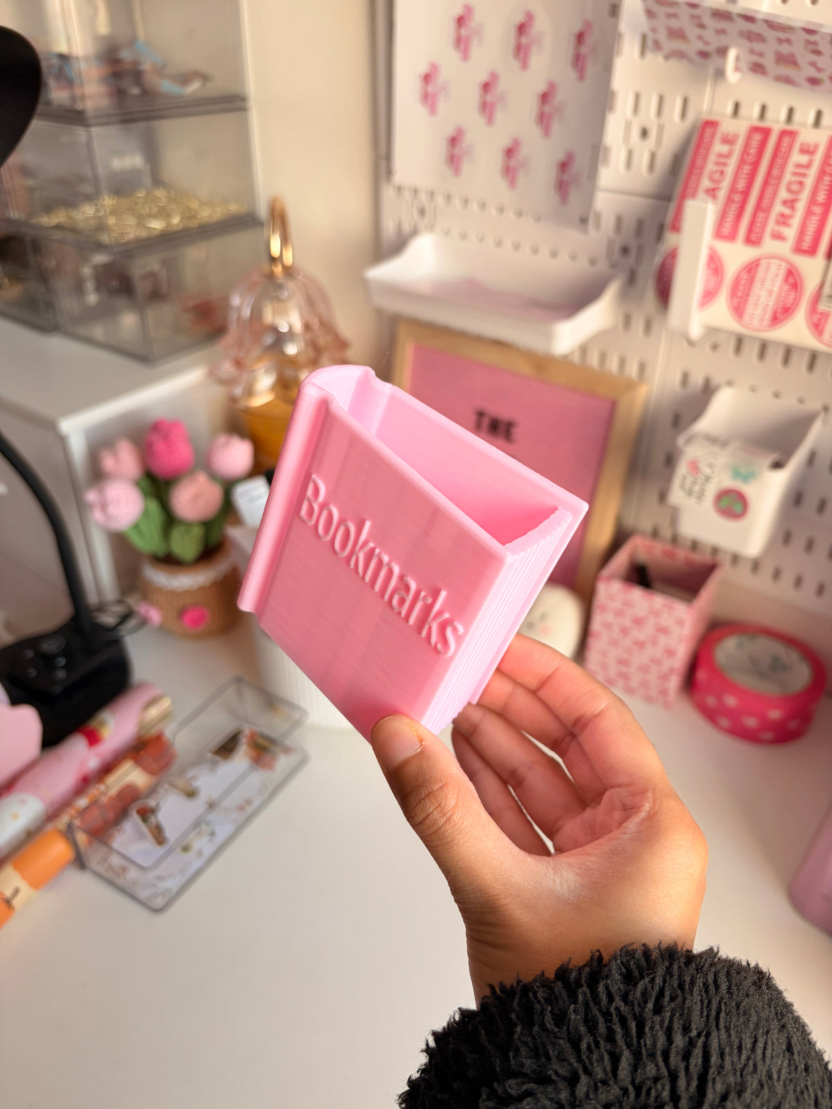 Book-shaped bookmark holder