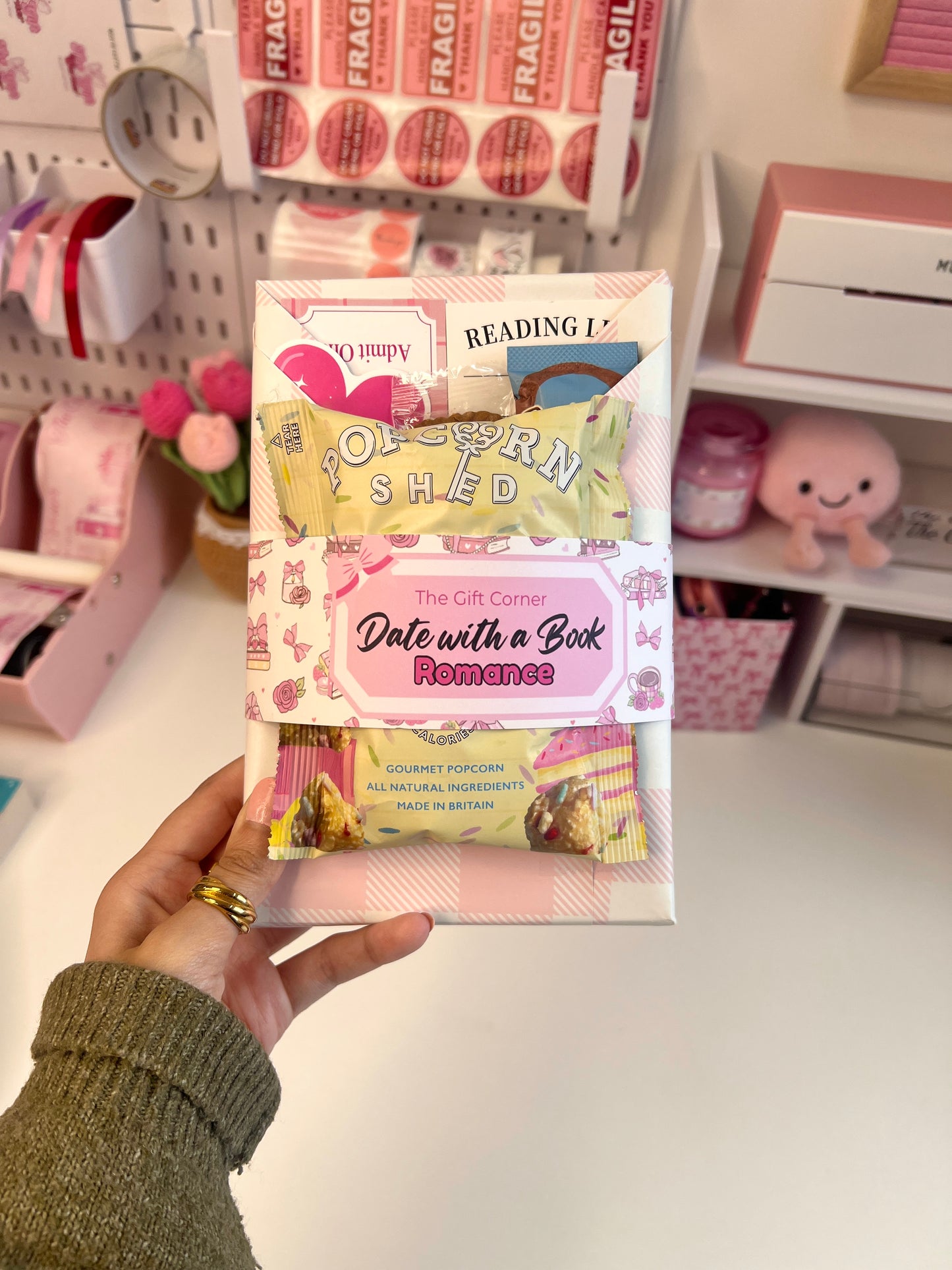 Birthday-themed Blind date with a book