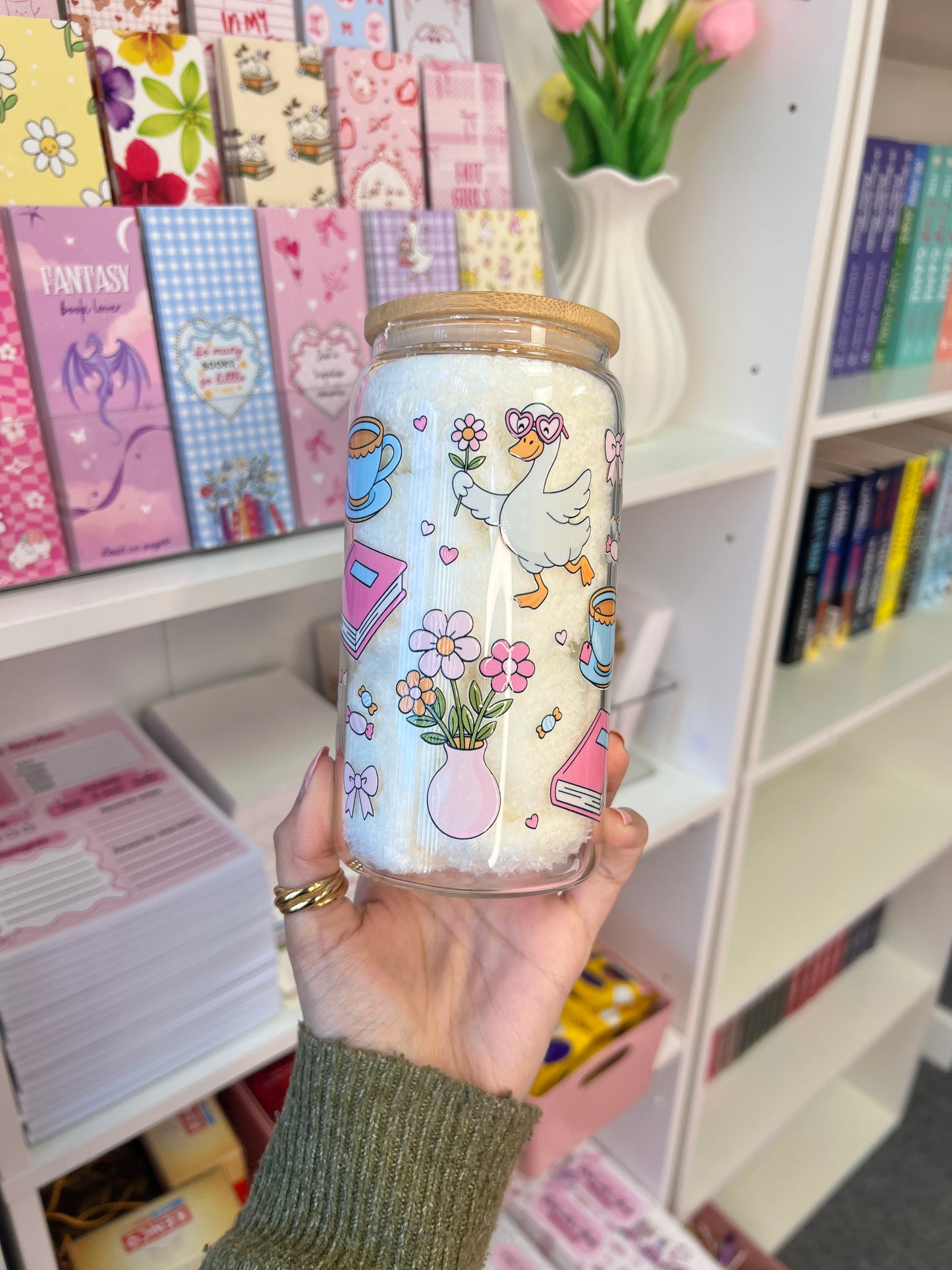 Goose & books cup