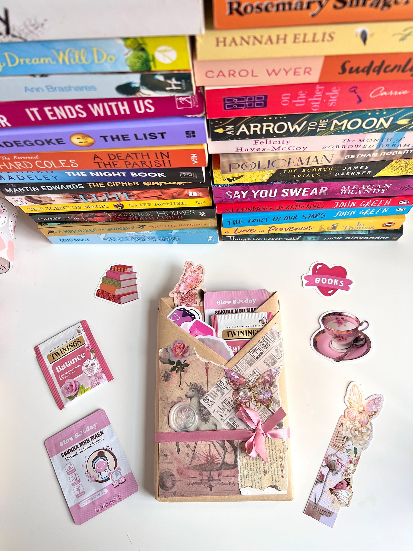 Colour-Coded Mystery Read 📚✨