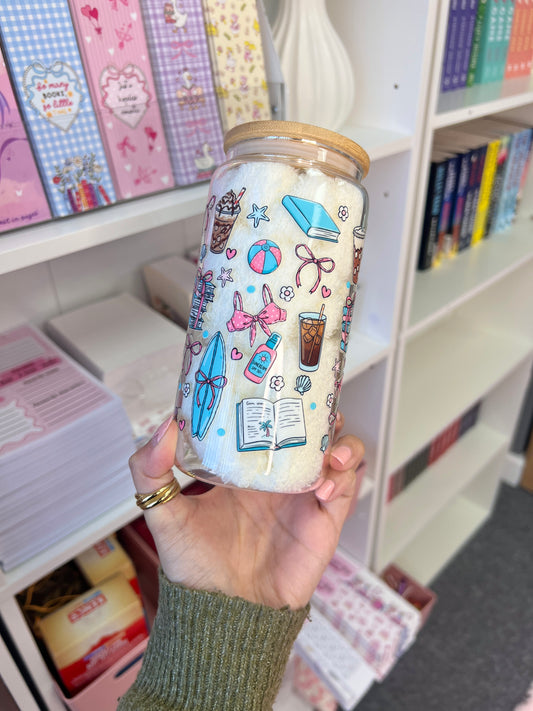 Beach, coffee & books cup